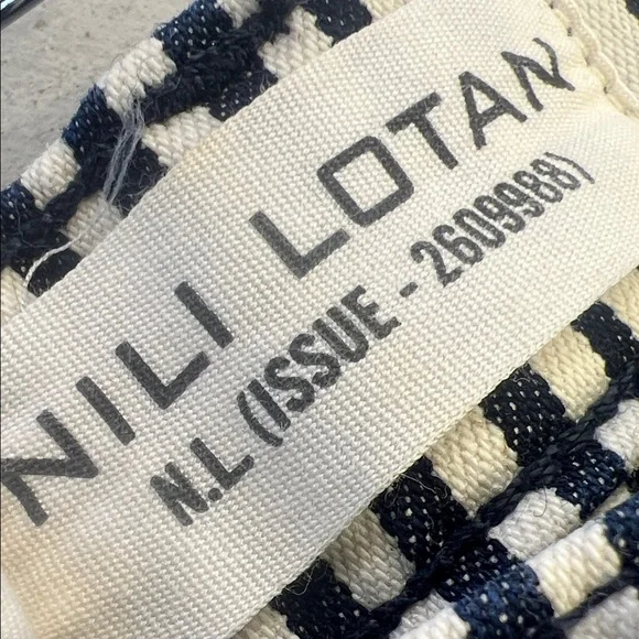 Nili Lotan Black and White Striped Pants - Picture 3 of 6